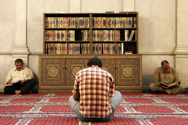 An Islamic man praying