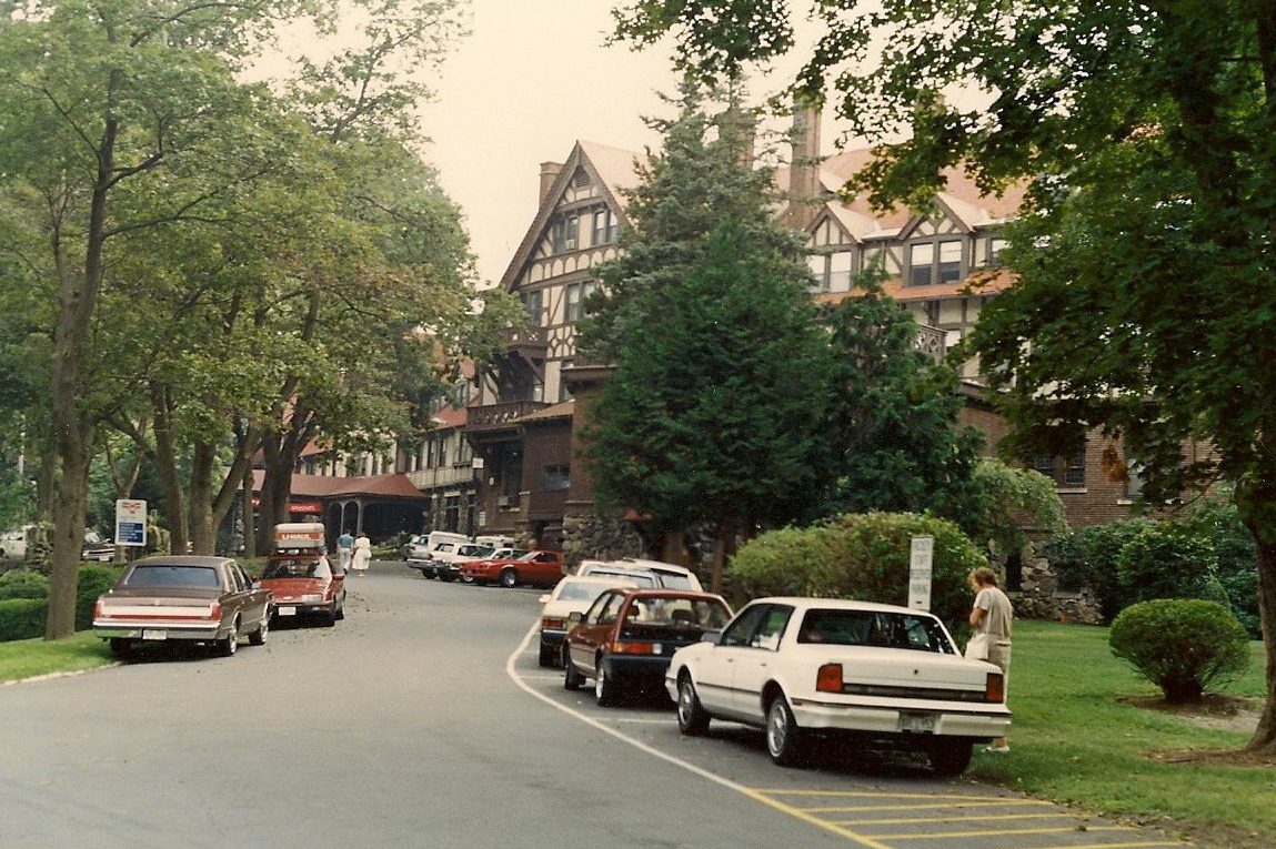 Briarcliff Driveway