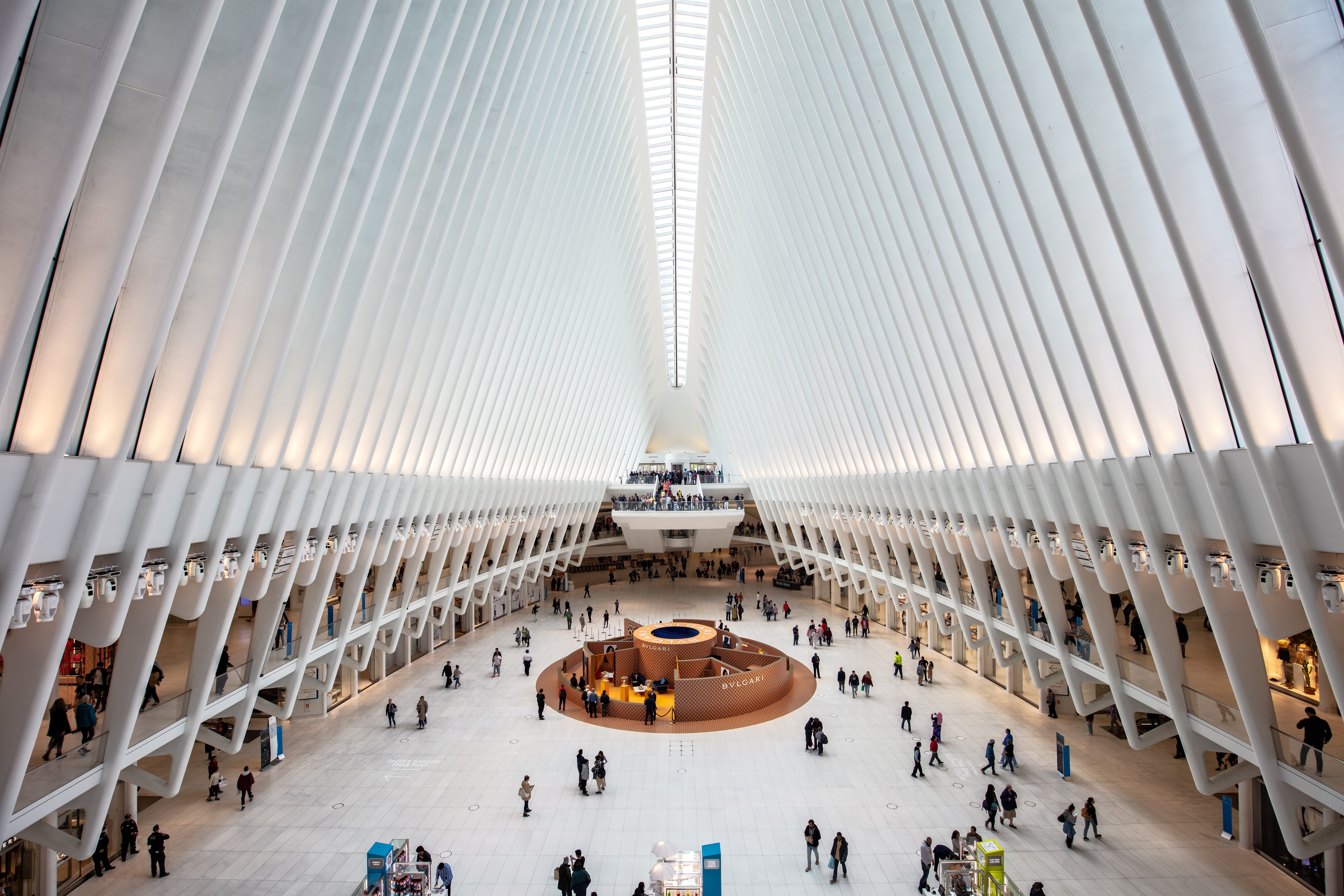 the oculus shopping mall in NYC